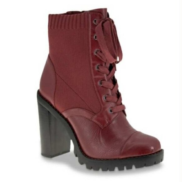 BCBGENERATION Lace-Up Booties (Size: 6) - Picture 2 of 12